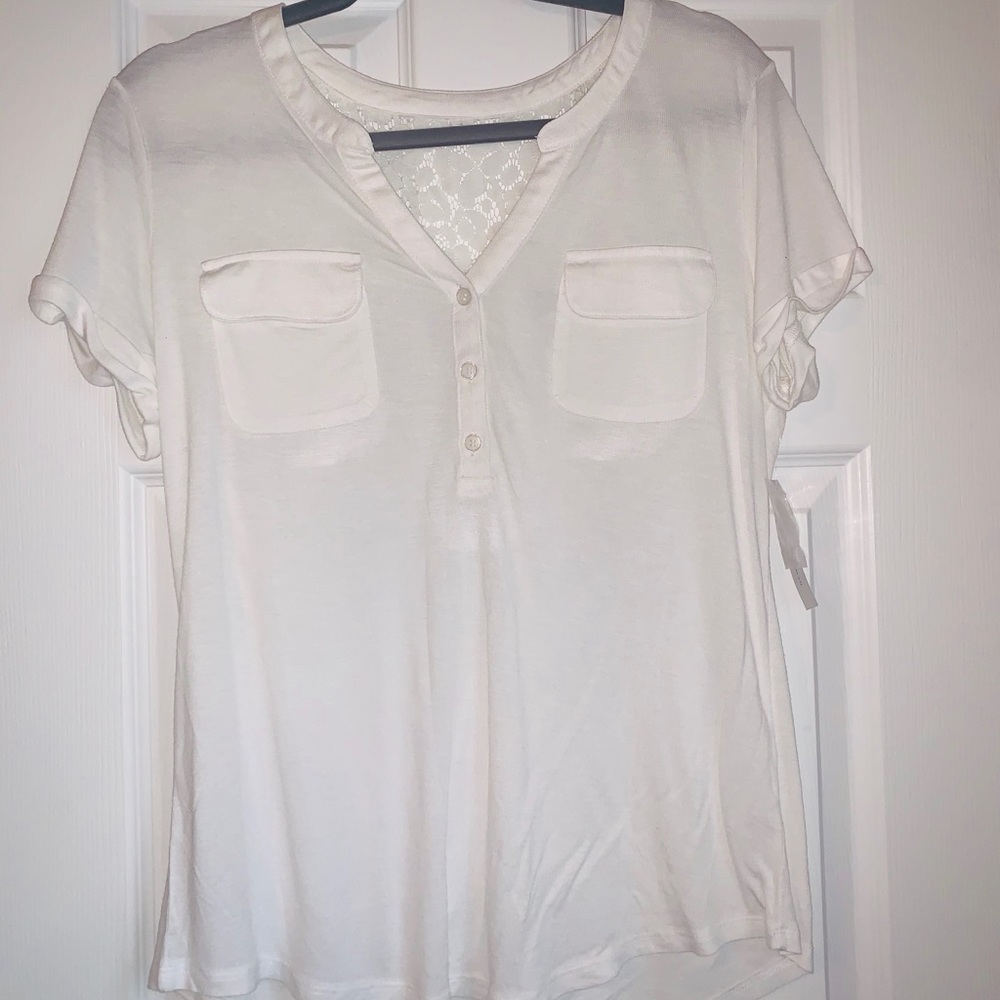 *New* NY&Co. White short sleeve top size Medium